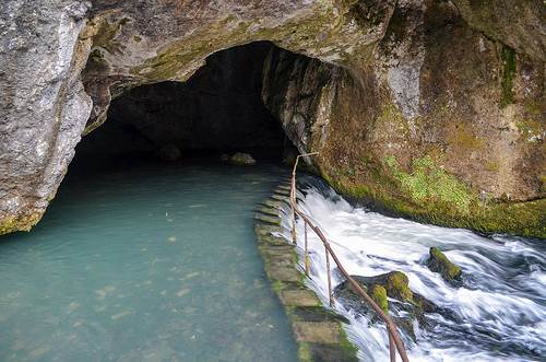 La curiosa fuente de Fontestorbes