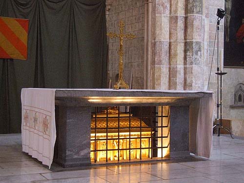 Tumba de Santo Tomas de Aquino