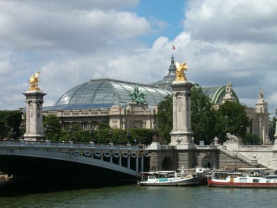 Campos elíseos, puente alejandro III, grand palais, París