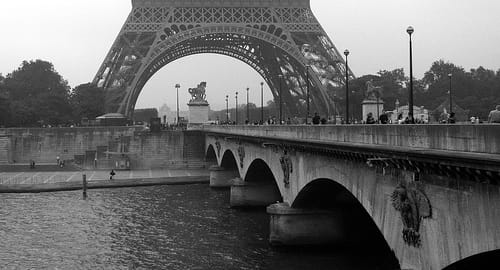 Puente d’Iéna, Torre Eiffel, París