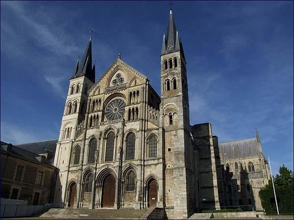 La Basilica de Saint-Remi, en Reims