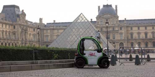 Itinerario por París en coche ecológico