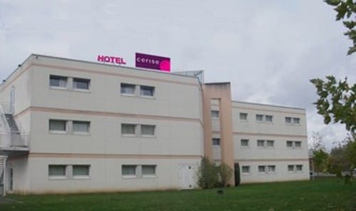 El acogedor hotel Cerise de Nancy El acogedor hotel Cerise de Nancy
