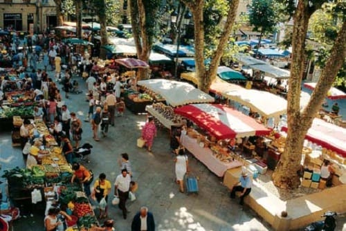 La vibrante ciudad de Aix en la Provenza